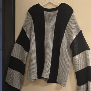 Chic Striped Black and Gray Women's Sweater